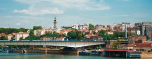 Объём сделок с недвижимостью в Сербии вырос на 25% в первом полугодии 2022